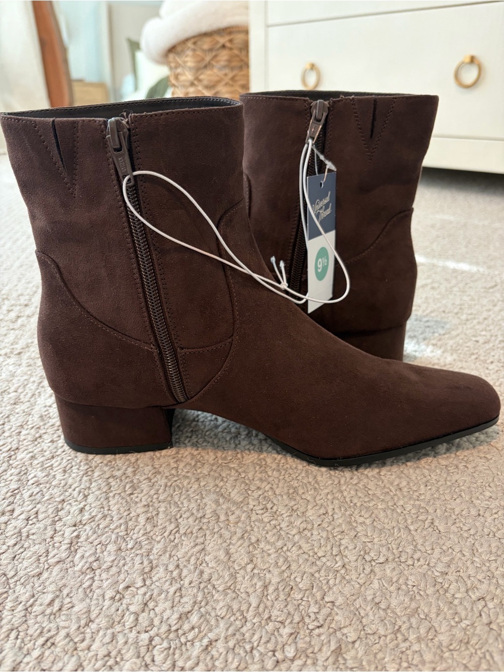 NWT Universal Thread Coral Ankle Boots Brown - Picture 6 of 9